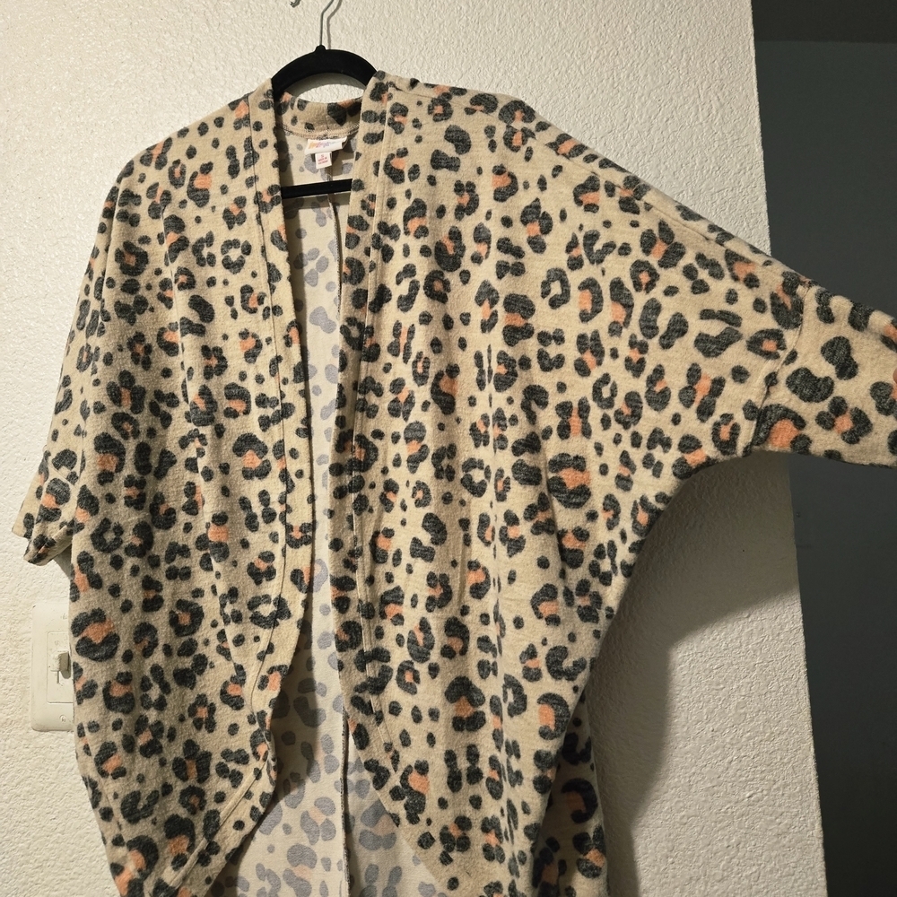 LuLaRoe Tan and Black Leopard Print Cardigan - Picture 2 of 8
